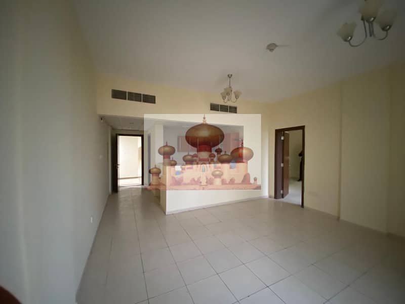 Ready To Move Large 1bhk With  Balcony For Rent In Emirates Cluster