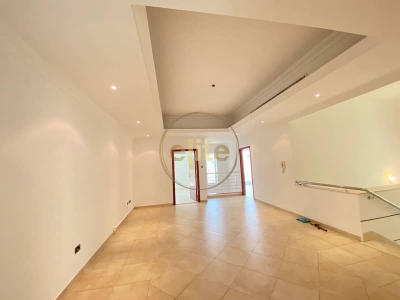 Bright and Spacious | Private Pool and Garden | Good Location Bright and Spacious | Private Pool and Garden | Good Location