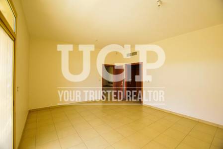 Hot Deal! 5 M villa with Pool and Garden Hot Deal! 5 M villa with Pool and Garden