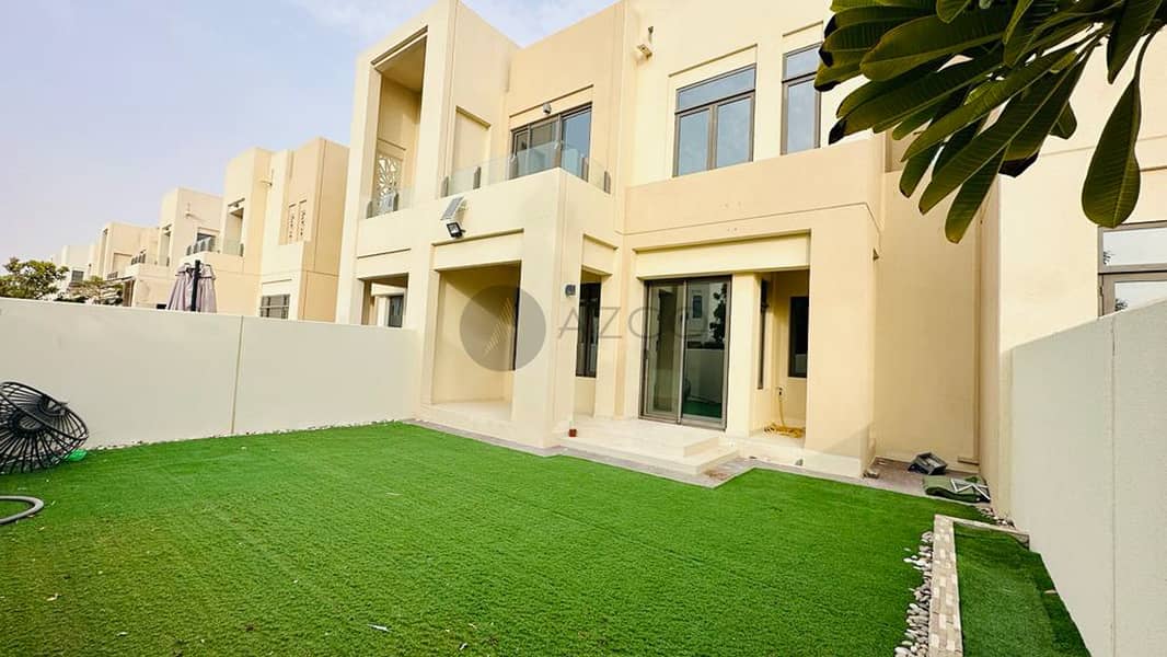 Type-i | Single Row | Landscaped Garden Type-i | Single Row | Landscaped Garden