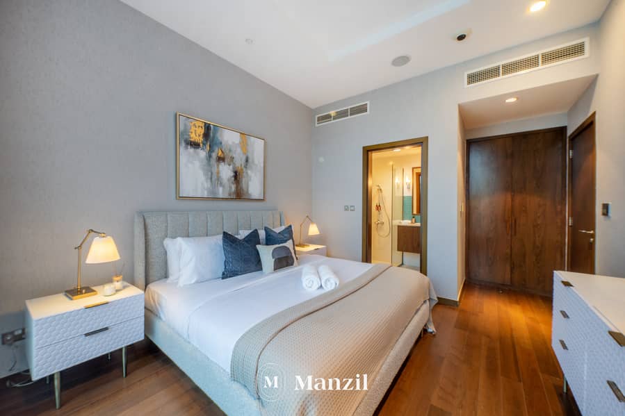 8 Bedroom Area