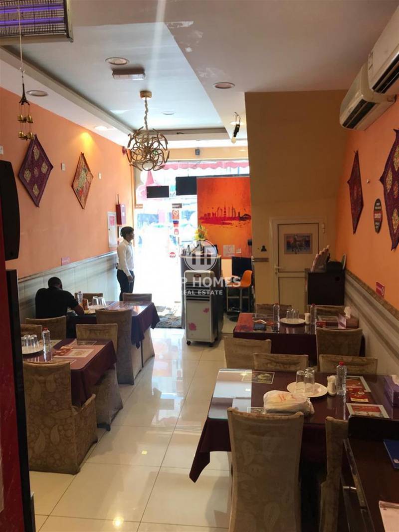 RETAIL RESTAURANT for sale in DUBAI (FULLY FITTED AND WORKING )