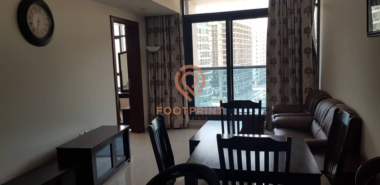 Fully Furnished / One Bedroom / Middle Floor Fully Furnished / One Bedroom / Middle Floor