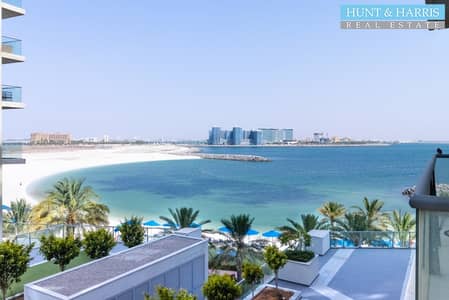 1 Bedroom Flat for Sale in Al Marjan Island, Ras Al Khaimah - Great Buy - Charming Beach View - Partly Furnished