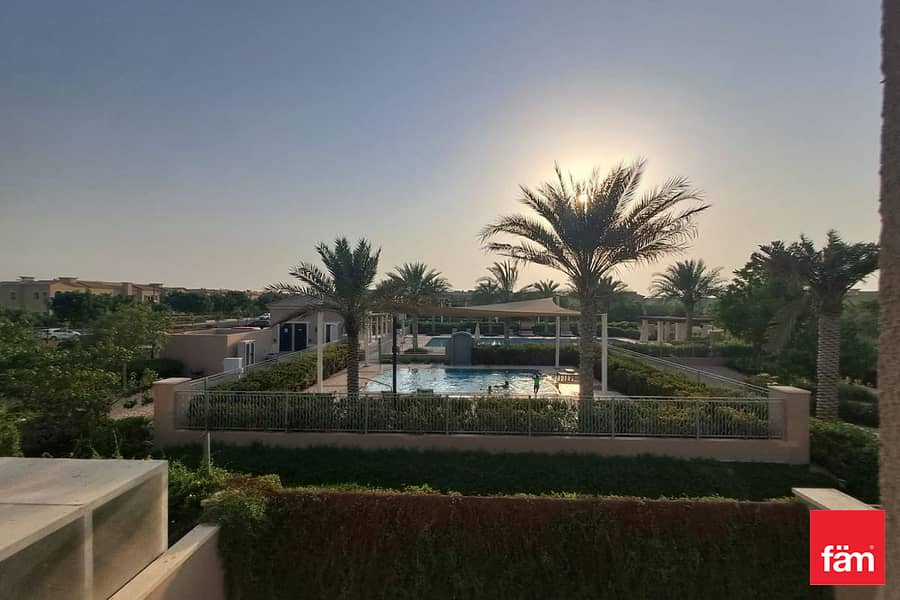 Modern villa with nearby schools & amenities Modern villa with nearby schools & amenities