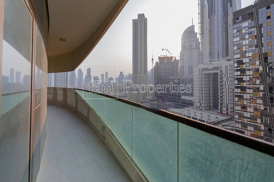 位于迪拜市中心，至尊顶峰大厦（高塔露台） 2 卧室的公寓 2100000 AED - 6670583
