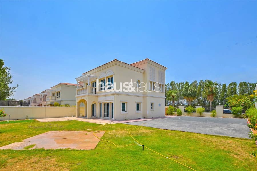 Large Plot | Multiple Options | Independent Villa