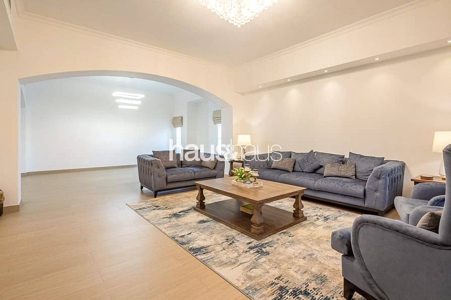 4 Bed + Maid + Study | Immaculate | Available Now 4 Bed + Maid + Study | Immaculate | Available Now