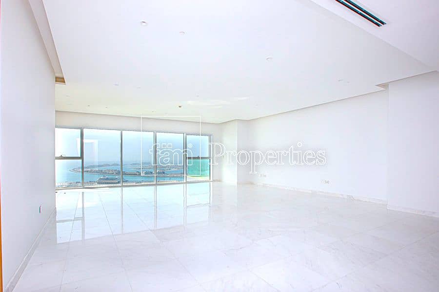 01 Corner | Renovated & Furnished | Sea Views 01 Corner | Renovated & Furnished | Sea Views