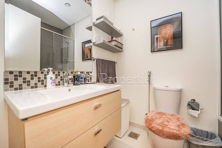 Upgraded | Decorated | Fireplace | The Best Villa - Image 28