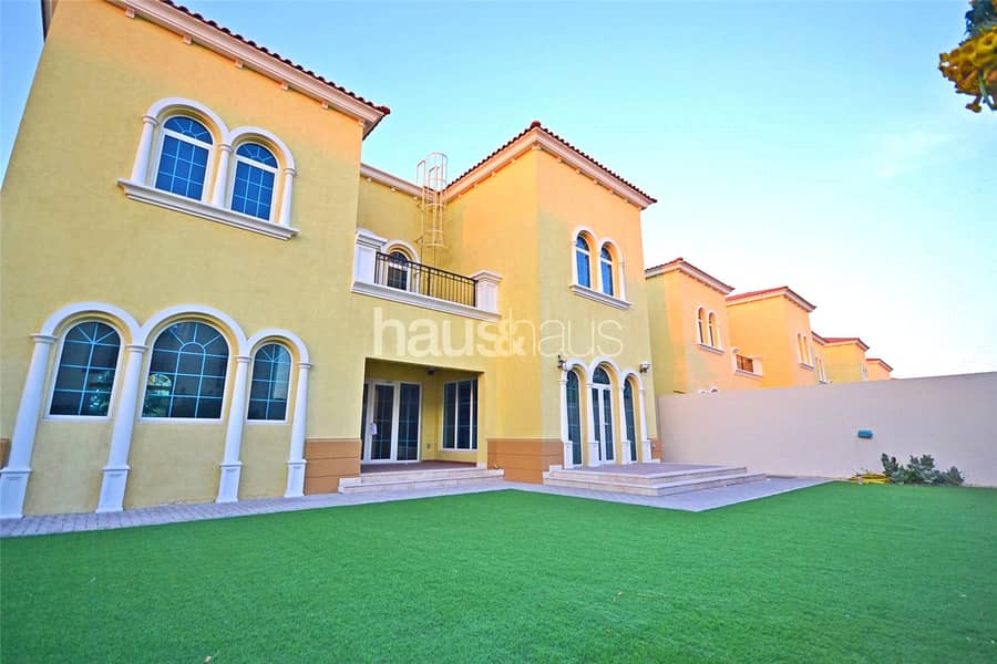 Priced to Sell | Close to Park | Quiet Street Priced to Sell | Close to Park | Quiet Street