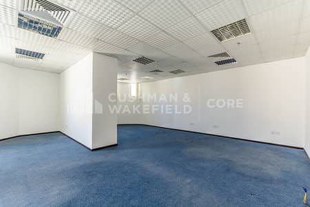 Office for Rent in Bur Dubai, Dubai - Fitted Office | Prime Location | Low Floor