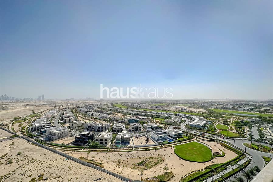 Open Plan | Corner Unit | Stunning Views Open Plan | Corner Unit | Stunning Views