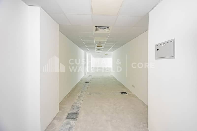 Semi Fitted Office | Parking | Vacant | Low Floor