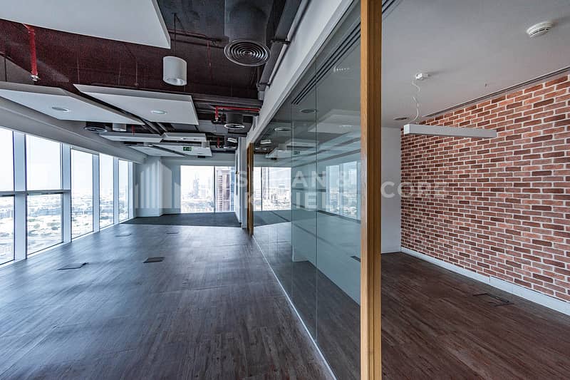 Full Floor | Partitioned Office | Panoramic View