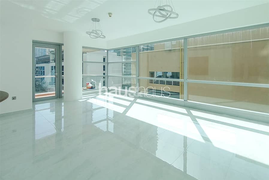 Vacant | Just Upgraded | Metro | Large Layout | 3+ Vacant | Just Upgraded | Metro | Large Layout | 3+
