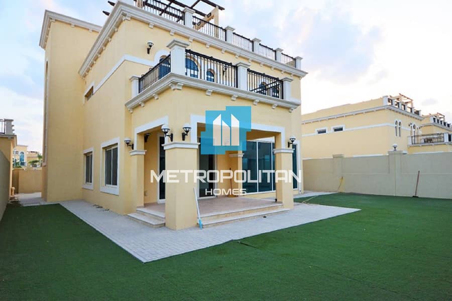 Вилла в Джумейра Парк，Дистрикт 9, 4 cпальни, 5650000 AED - 7360841