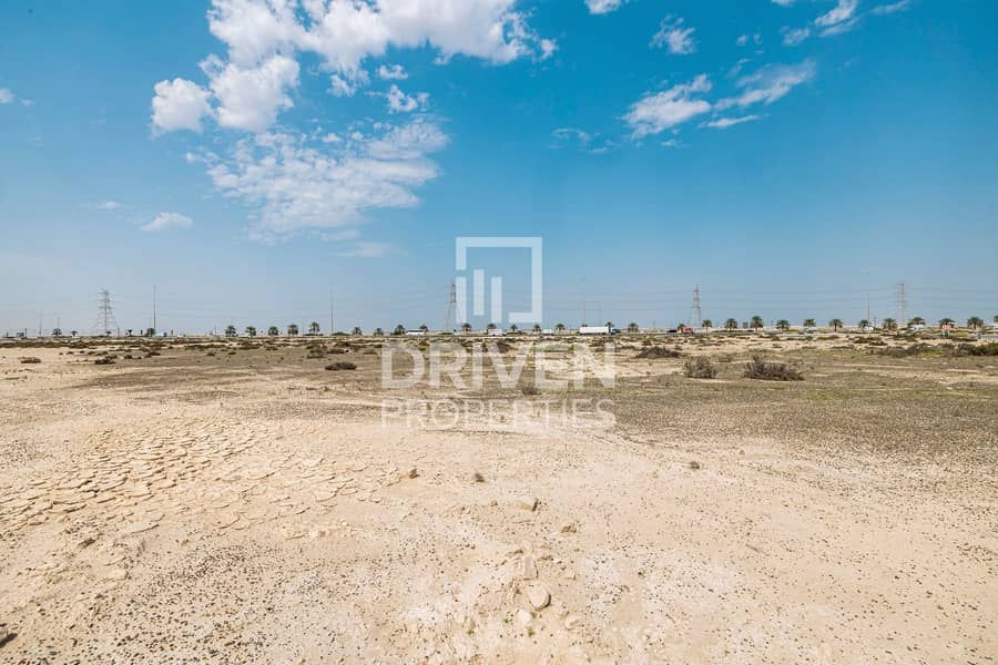 Well maintained G+11 Wide Plot For Sale