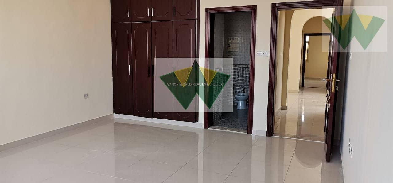 7 Private Entrance 4 MBR W/Separated Majlis