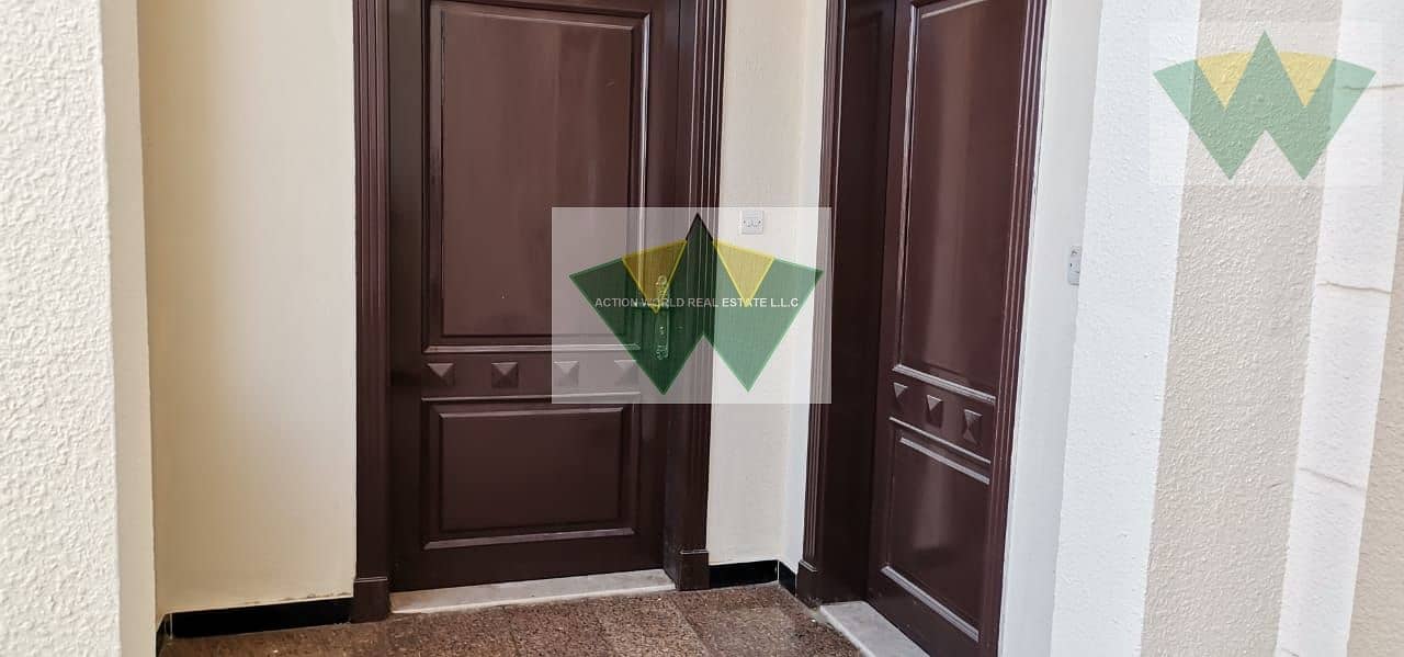 28 Private Entrance 4 MBR W/Separated Majlis