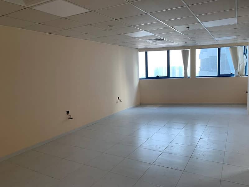 مکتب في فالكون تاورز،الراشدية 2،الراشدية 26500 درهم - 7759486 مکتب في فالكون تاورز،الراشدية 2،الراشدية 26500 درهم - 7759486