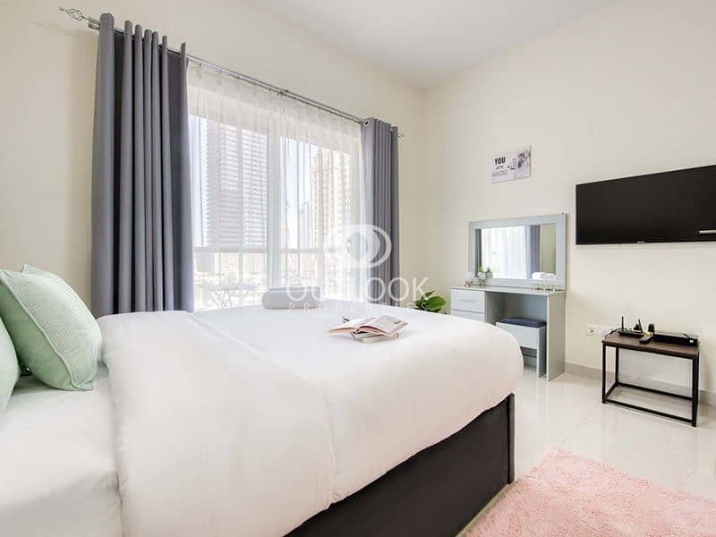Fully Furnished Studio | Balcony & Parking | Exclusive