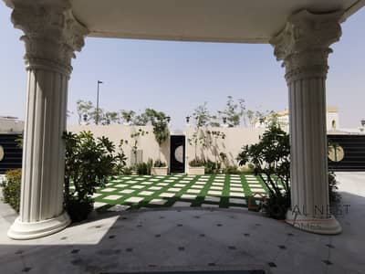 5 Bedroom Villa for Rent in Nad Al Sheba, Dubai - Luxurious villa / big layout / prime site