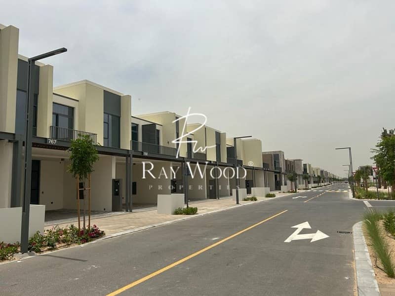 On Pool And Park | Amazing Location |Big Plot Size On Pool And Park | Amazing Location |Big Plot Size