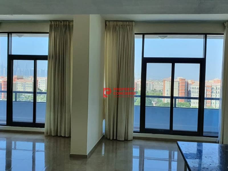 Best investment | Next to Metro | Tenanted Unit Best investment | Next to Metro | Tenanted Unit