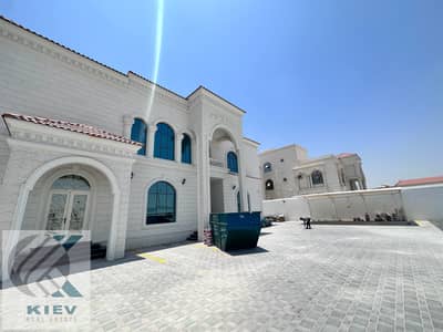 Studio for Rent in Shakhbout City, Abu Dhabi - Brand new-Elegant Luxurious studio|proper kitchen and modern bathroom