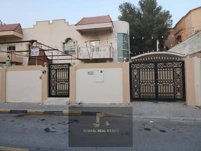 4 Bedroom Villa for Rent in Sharqan, Sharjah - Villa for rent in Sharqan area in Sharjah  Two floors, a great location, main Street