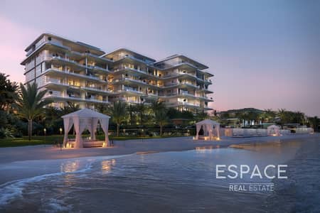 4 Bedroom Flat for Sale in Palm Jumeirah, Dubai - Unique Design | Luxurious 4 BR Apartment by Omniyat