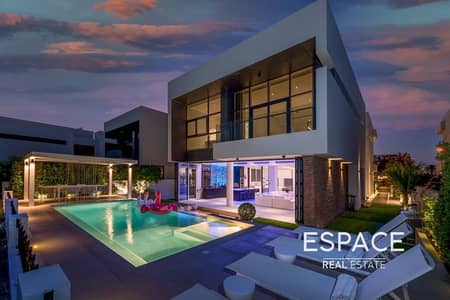 4 Bedroom Villa for Sale in DAMAC Hills, Dubai - Turn Key Smart Home | Golf Course Views