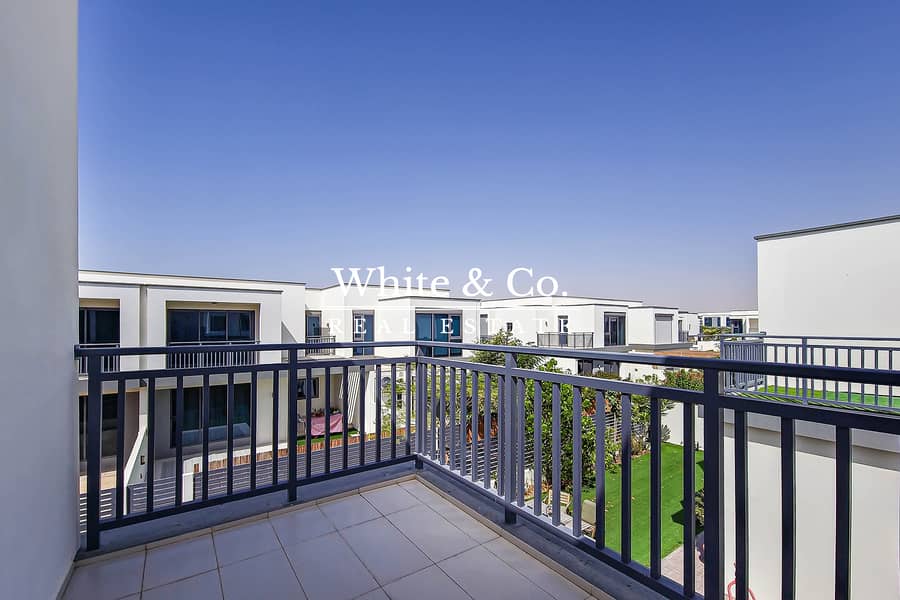 位于迪拜山庄,枫叶社区,枫叶3区 4 卧室的别墅 270000 AED - 7595126 位于迪拜山庄,枫叶社区,枫叶3区 4 卧室的别墅 270000 AED - 7595126