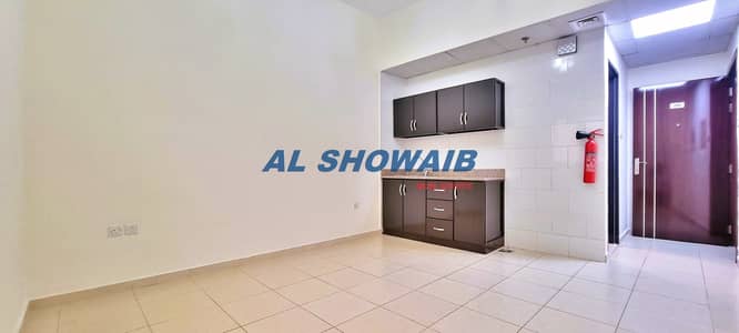 Studio for Rent in Deira, Dubai - 20230124_143212. jpg