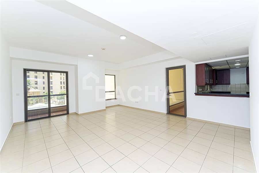 New to Market / Vacant 1 Bed / Great Views New to Market / Vacant 1 Bed / Great Views