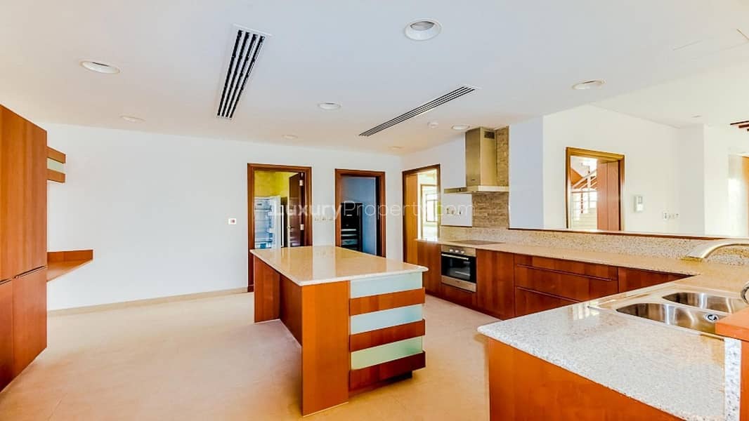 Unfurnished | Large Plot | Lake Views | Vastu Unfurnished | Large Plot | Lake Views | Vastu