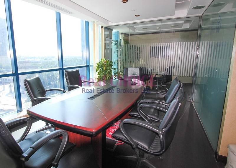 Lake View|Fully Furnished Office Space