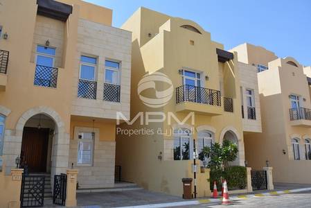 5 Bedroom Villa for Sale in Al Qurm, Abu Dhabi - Luxurious 5 Bedroom Villa in Al Qurm Gardens 5 Bedroom Villa for Sale in Al Qurm, Abu Dhabi - Luxurious 5 Bedroom Villa in Al Qurm Gardens