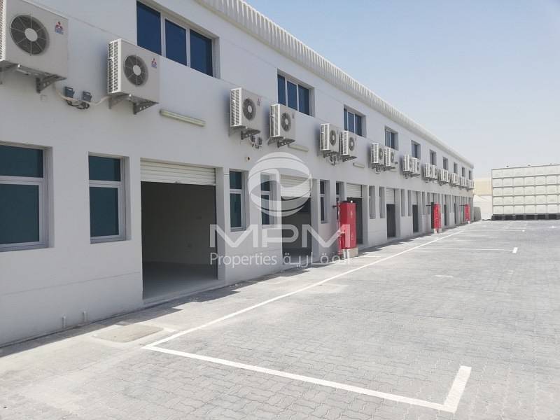 Warehouse + office in Mussafah Industrial M-17