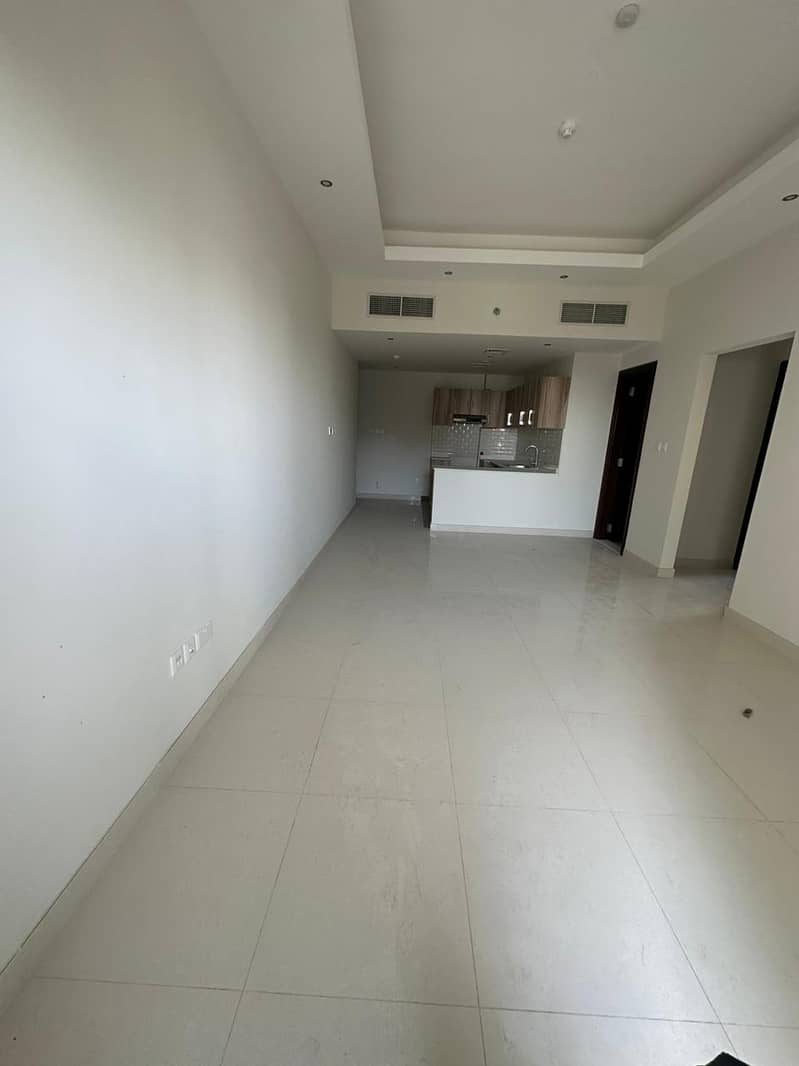 High floor - Direct sale - Vacant - Brand new High floor - Direct sale - Vacant - Brand new
