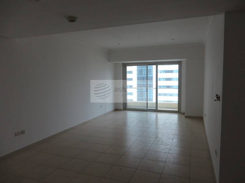 Well-Oriented 2BR | Vacant on High Floor