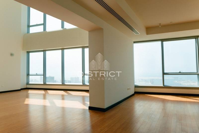 Full Seaview 4 BR Penthouse in Sky Tower