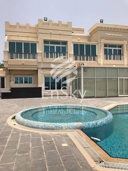 Luxurious 5 Bedroom Villa with Private Beach Access Luxurious 5 Bedroom Villa with Private Beach Access
