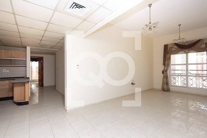 CBD 3bedroom vacant below market price 780K