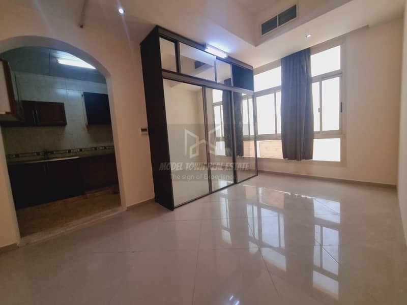 Hot Offer !! 1BHK with Separate Kitchen\Wardrobe\Well Finishing|M-2500\KCA