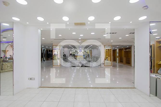 Huge Corner Fashion Store | Ready-to-wear Clothing | Deira