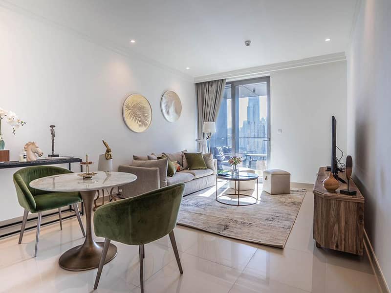 Luxurious Seafront Living | Panoramic Views Luxurious Seafront Living | Panoramic Views
