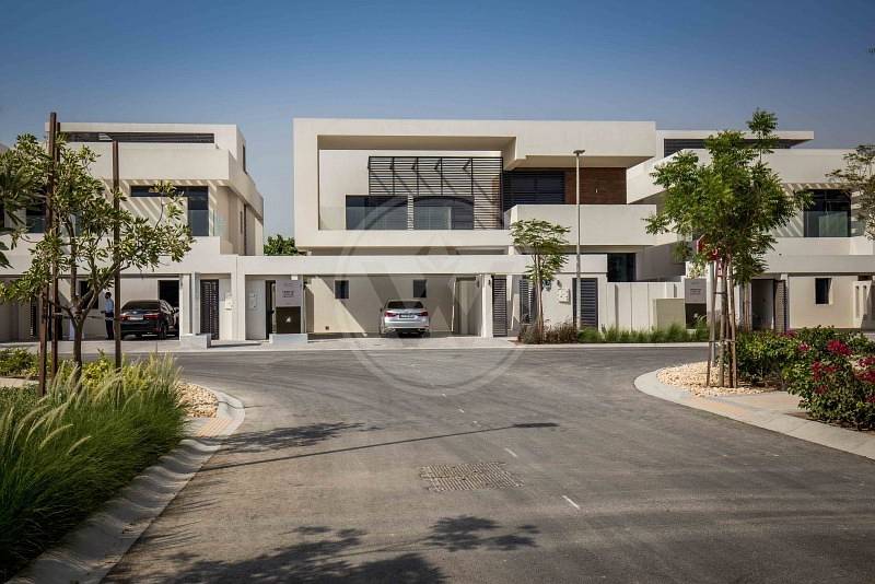 Luxurious villa on Yas Island| Location!