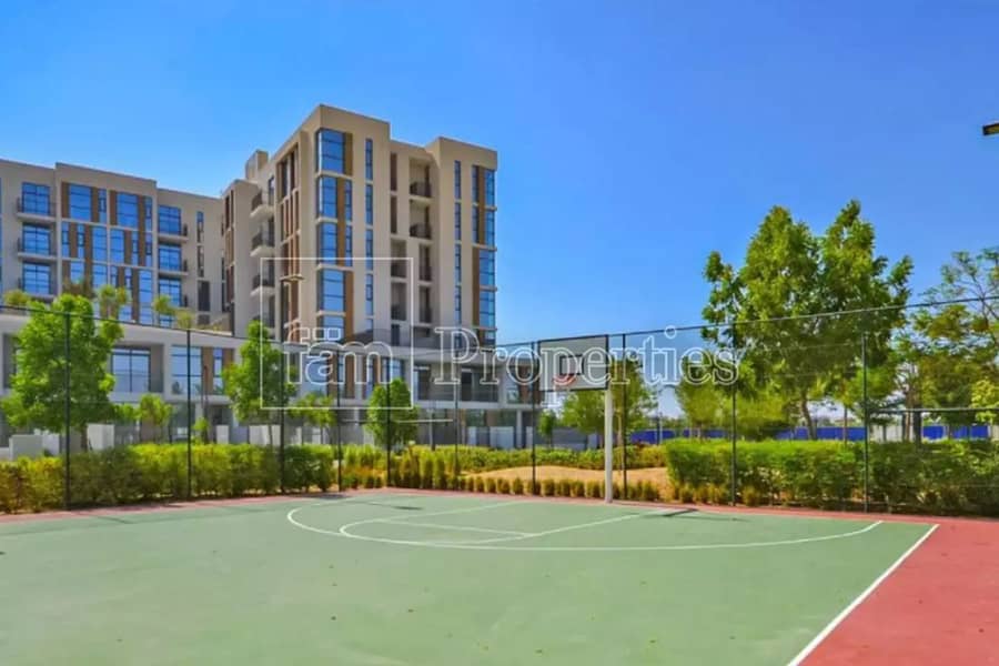 Distress Deal / Bright Unit / Spacious Distress Deal / Bright Unit / Spacious